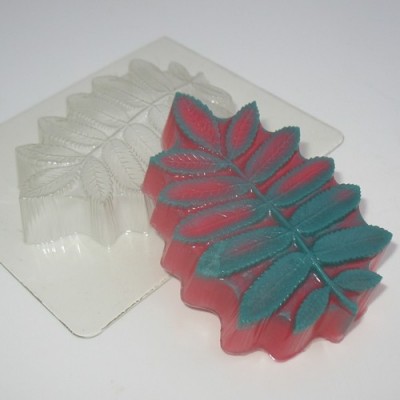 plastikovaya-forma-list-ryabina
