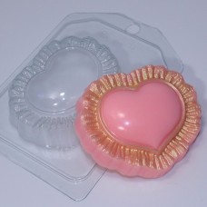 Пластиковая форма "Сердце с кружевными рюшами"