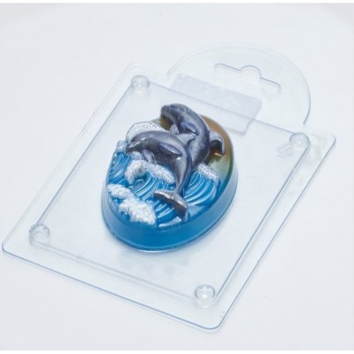 plastikovaya-forma-delfiny-na-volnah